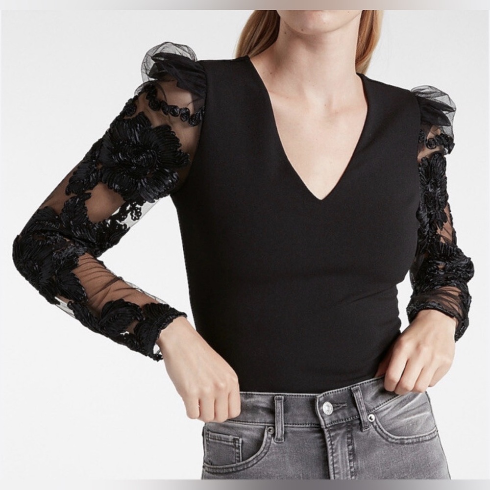 Express Black V-Neck Puff Sleeve Bodysuit with Embroidered Sheer Sleeves M NWT